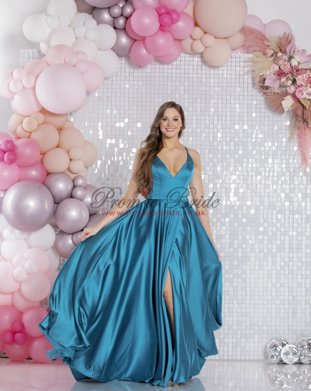 Tiffany Pandora Prom Dresses in Hertfordshire