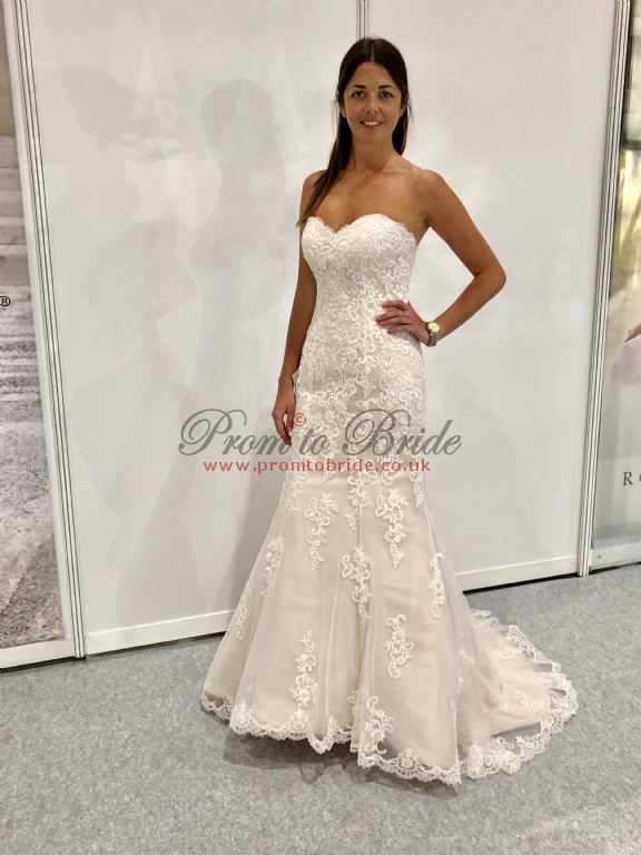 Art Couture AC802