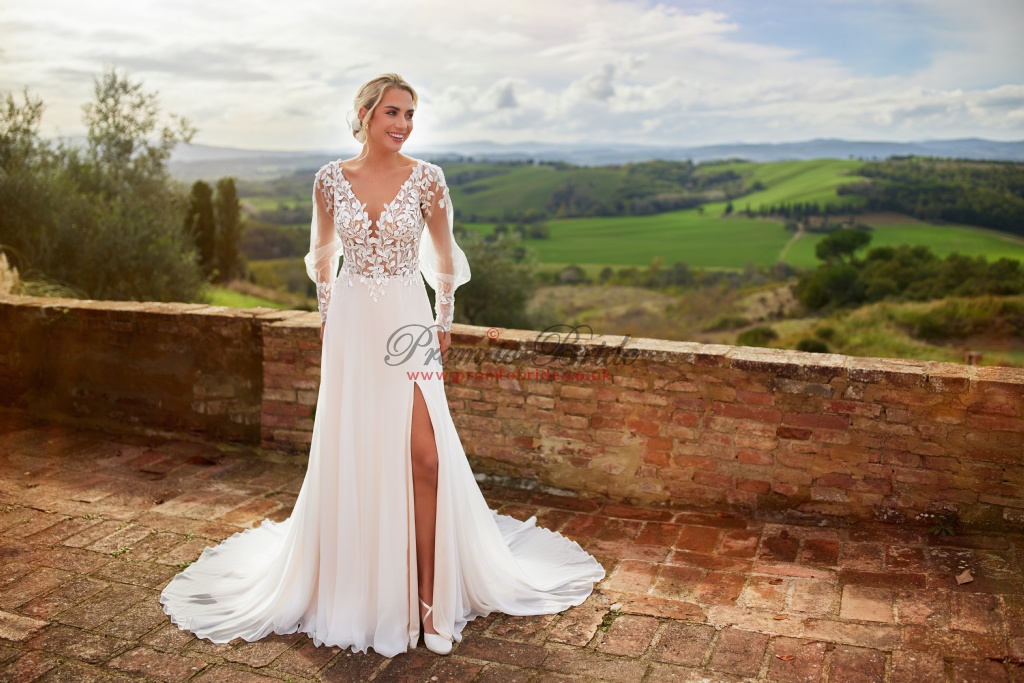 Tres Chic-25405