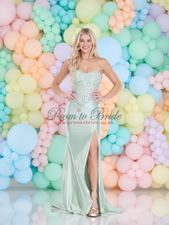 Tiffanys - Aila �399